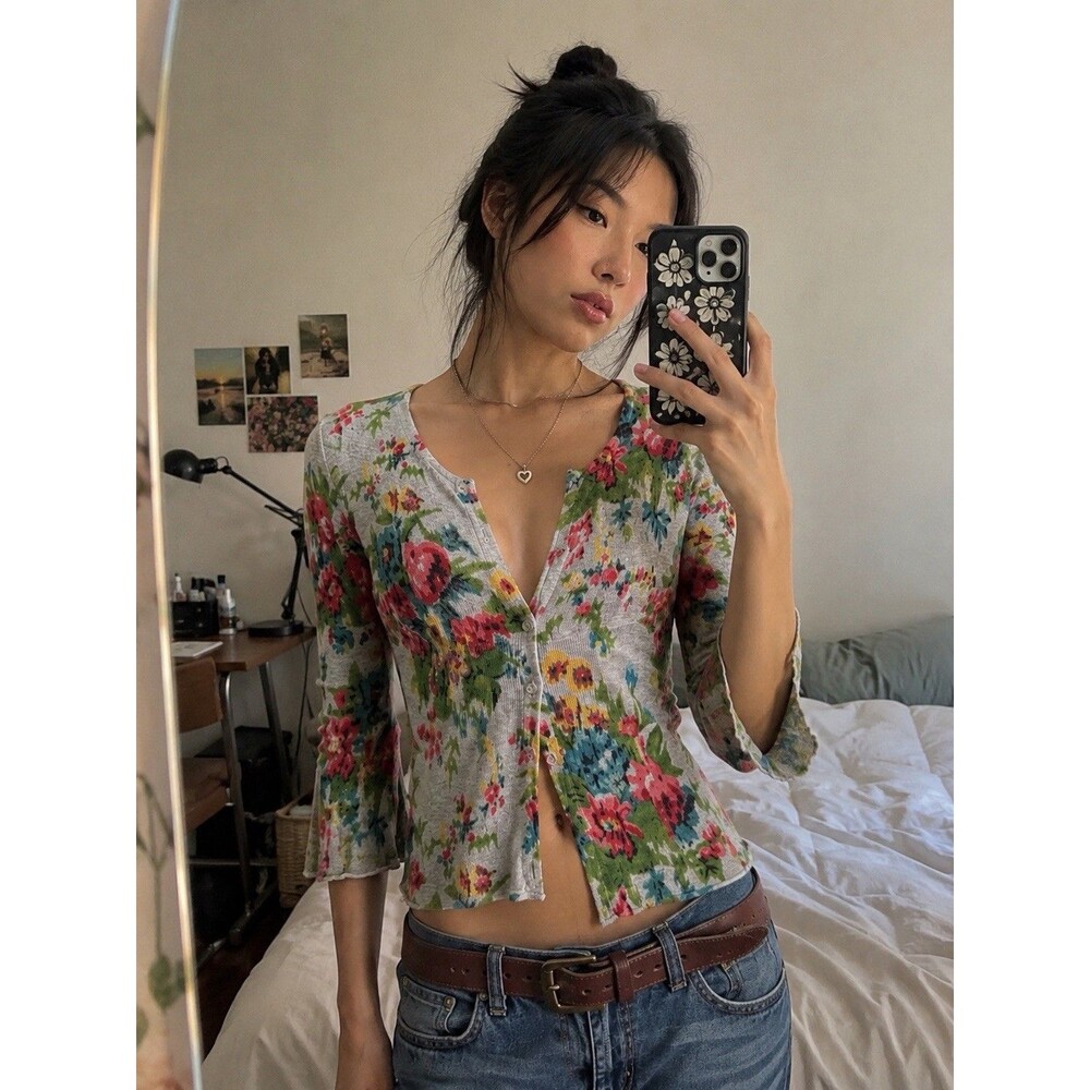 Meringue Floral 100% Cotton Cardigan Sweater Bell Sleeve Gray Button Front Sz L
